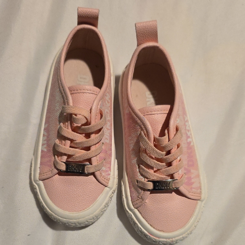 DKNY Pink Sneakers Casual Low-Top